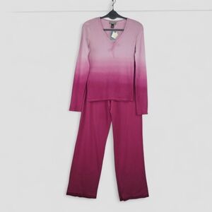 Banana Republic Women's Gradient Fuchsia Long Sleeve Pajamas Set Size S